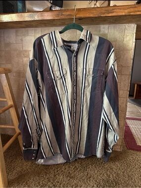 Vintage 1990s Wrangler brush popper pearl snap